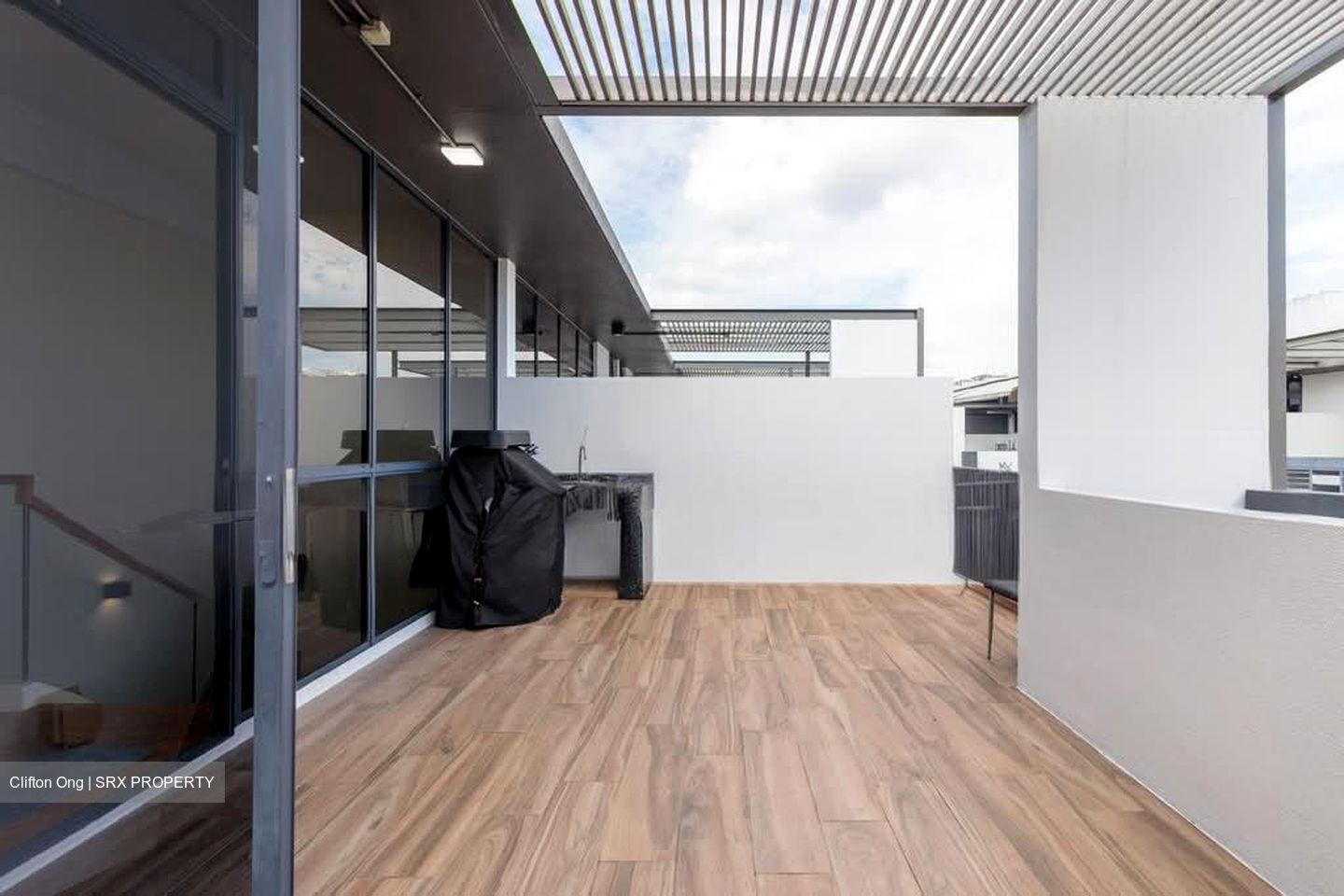 Alana (D28), Terrace #578928661